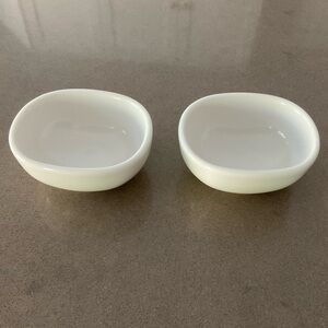Villeroy & Boch Salt/Pepper Cellars (2)